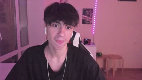 Ray online show from December 20, 2024, 11:37 pm