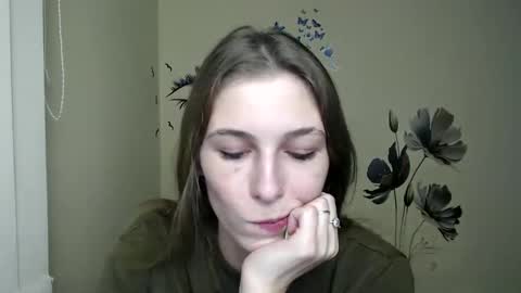 Amalia online show from December 13, 2024, 7:21 pm