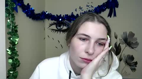 Amalia online show from December 25, 2024, 7:14 am