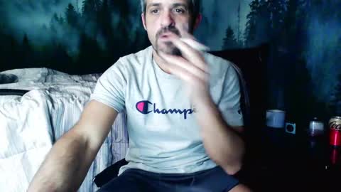 Snapshot of strangeratnight87 chatting on January 6, 2025, 6:58 am strangeratnight87 online show from January 6, 2025, 6:58 am