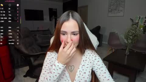 Laura online show from November 15, 2025, 12:41 am