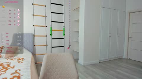 Laura online show from February 4, 2026, 8:09 am