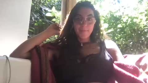 Snapshot of strawberripulp chatting on February 1, 2025, 5:05 pm Angel Baby online show from February 1, 2025, 5:05 pm