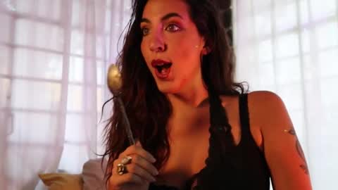 Snapshot of strawberripulp chatting on February 2, 2025, 11:32 pm Angel Baby online show from February 2, 2025, 11:32 pm