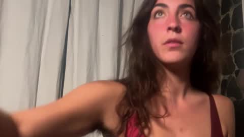 Snapshot of strawberripulp chatting on February 8, 2025, 1:43 am Angel Baby online show from February 8, 2025, 1:43 am