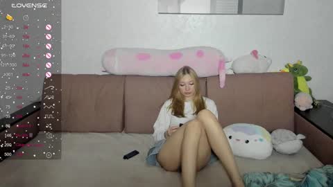 Snapshot of streis_mua chatting on February 10, 2025, 8:00 pm Streis  open pvt online show from February 10, 2025, 8:00 pm