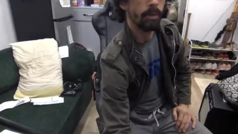 Snapshot of stringin69 chatting on February 26, 2026, 5:23 pm stringin69 online show from February 26, 2026, 5:23 pm