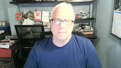 Snapshot of strkgforyou chatting on September 16, 2025, 9:27 pm Stroking For You online show from September 16, 2025, 9:27 pm