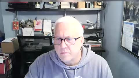 Stroking For You online show from November 3, 2025, 8:32 pm