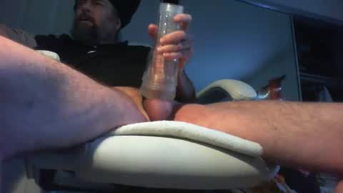 Snapshot of strokensmoke420 chatting on February 3, 2025, 5:46 pm strokensmoke420 online show from February 3, 2025, 5:46 pm