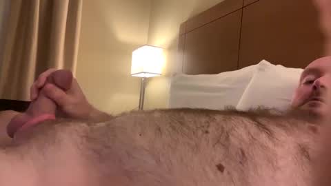 Snapshot of strong_n_long chatting on January 14, 2025, 3:43 am strong_n_long online show from January 14, 2025, 3:43 am