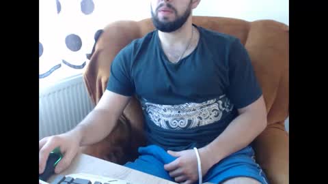 StrongCoffee online show from November 5, 2025, 11:43 am