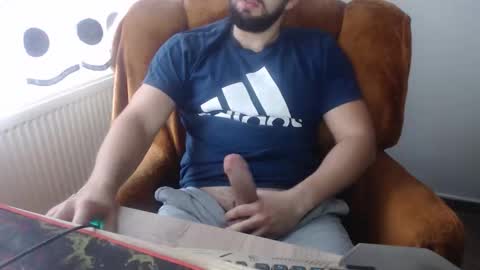 StrongCoffee online show from November 18, 2025, 8:08 am