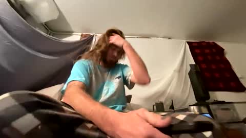 strumie3534336684 online show from November 24, 2025, 2:22 am