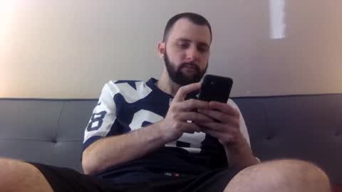 stud4u21 online show from October 5, 2025, 5:00 pm