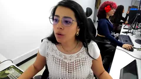 studcb_ online show from February 1, 2025, 11:27 pm