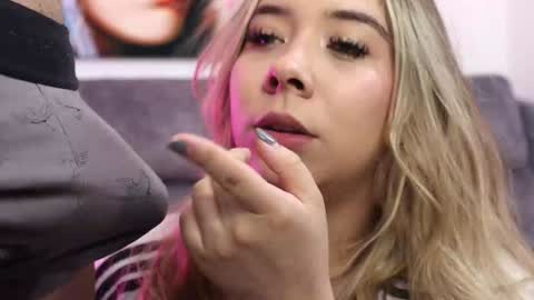 students_porn online show from December 6, 2024, 8:18 pm