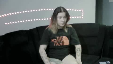 DORIANMAIRA online show from February 15, 2025, 1:53 am