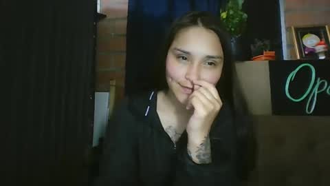 Snapshot of stuffed_rabbit chatting on January 29, 2025, 5:51 am stuffed_rabbit online show from January 29, 2025, 5:51 am