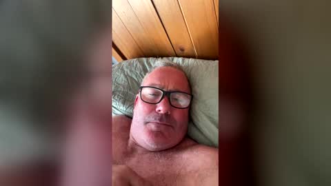Snapshot of stumpyj2266 chatting on May 11, 2026, 4:04 pm stumpyj2266 online show from May 11, 2026, 4:04 pm
