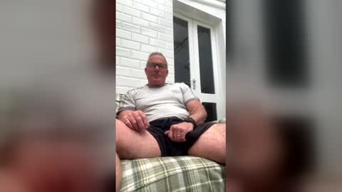 Snapshot of stumpyj2266 chatting on May 13, 2026, 5:54 pm stumpyj2266 online show from May 13, 2026, 5:54 pm