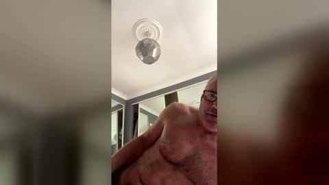 Snapshot of stumpyj2266 chatting on June 8, 2026, 7:31 am stumpyj2266 online show from June 8, 2026, 7:31 am