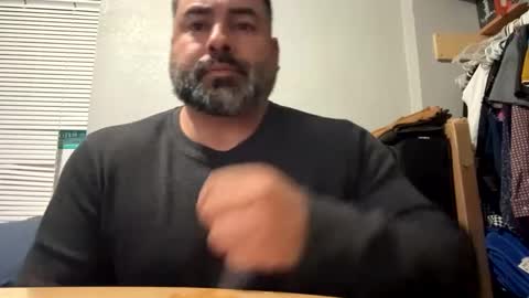 suavecito67 online show from January 27, 2025, 8:40 am