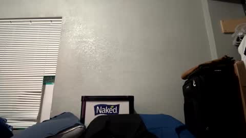 suavecito67 online show from February 2, 2025, 6:15 am