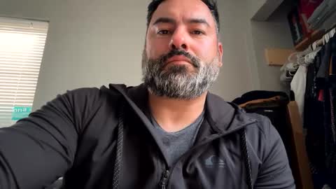 suavecito67 online show from February 8, 2025, 9:15 pm