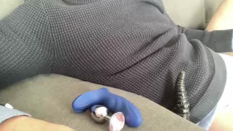 alex online show from February 28, 2025, 1:36 pm