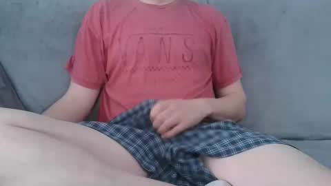 subietimm91 online show from March 23, 2026, 2:43 pm