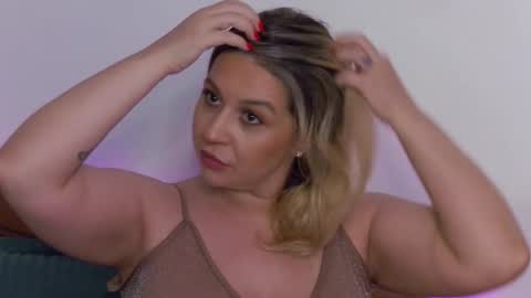 Carla online show from September 11, 2025, 7:30 am