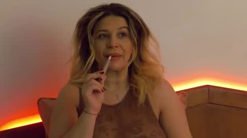 Carla online show from January 19, 2026, 9:24 am