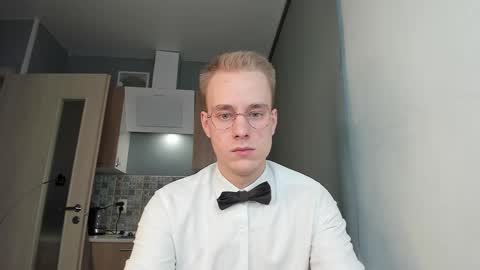 Kevin online show from December 19, 2025, 7:10 pm