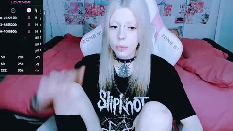 succubus_leslie online show from March 31, 2026, 6:08 pm