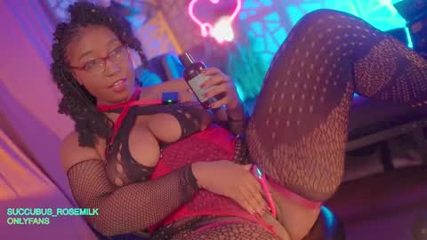 Succubus RoseMilk online show from February 1, 2026, 12:31 am