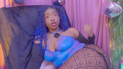 Snapshot of succubus_rosemilk chatting on May 27, 2026, 11:57 pm Succubus RoseMilk online show from May 27, 2026, 11:57 pm