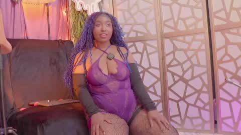 Snapshot of succubus_rosemilk chatting on June 7, 2026, 9:40 pm Succubus RoseMilk online show from June 7, 2026, 9:40 pm