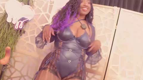 Snapshot of succubus_rosemilk chatting on June 12, 2026, 11:35 pm Succubus RoseMilk online show from June 12, 2026, 11:35 pm