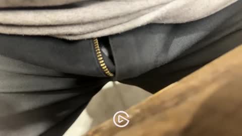 suck_me34 online show from April 21, 2026, 12:34 am