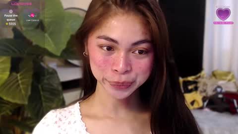 Snapshot of suckablechick chatting on February 16, 2025, 1:25 am Marry online show from February 16, 2025, 1:25 am