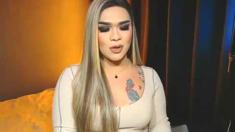 Snapshot of suckablecockoffreya chatting on January 16, 2025, 6:37 pm JADE ELYSE online show from January 16, 2025, 6:37 pm