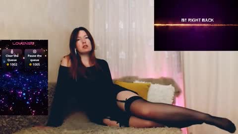 Instagram faroffland online show from November 30, 2025, 2:32 pm