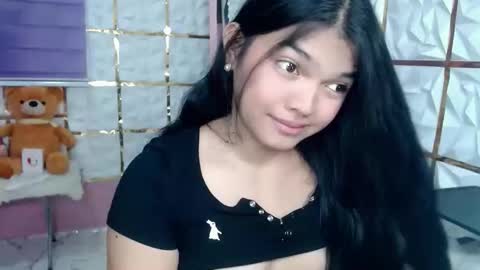 Snapshot of sugar_n_spicex chatting on June 2, 2026, 6:43 pm trisha online show from June 2, 2026, 6:43 pm