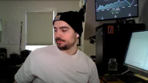 Sugar online show from April 15, 2026, 8:09 pm