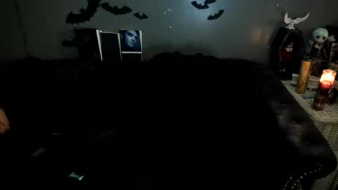 Sugary online show from October 17, 2025, 10:12 pm