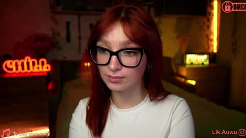 Snapshot of suk_ki chatting on December 2, 2024, 8:19 am Lika ginger  Jessy blond   online show from December 2, 2024, 8:19 am