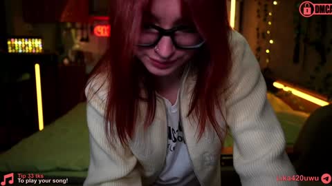 Snapshot of suk_ki chatting on December 18, 2024, 11:08 pm Lika ginger  Jessy blond   online show from December 18, 2024, 11:08 pm