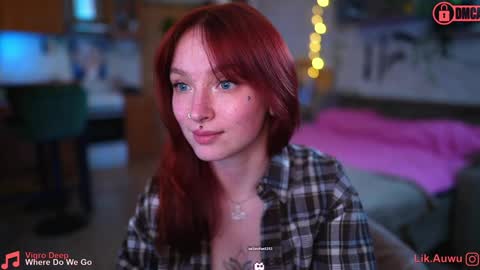 Snapshot of suk_ki chatting on January 24, 2025, 1:35 am Lika ginger  Jessy blond   online show from January 24, 2025, 1:35 am