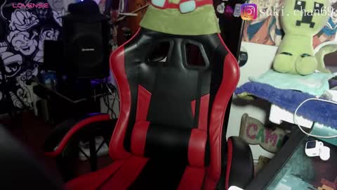 Snapshot of sukichan_ chatting on September 25, 2025, 8:45 pm Sukylee online show from September 25, 2025, 8:45 pm